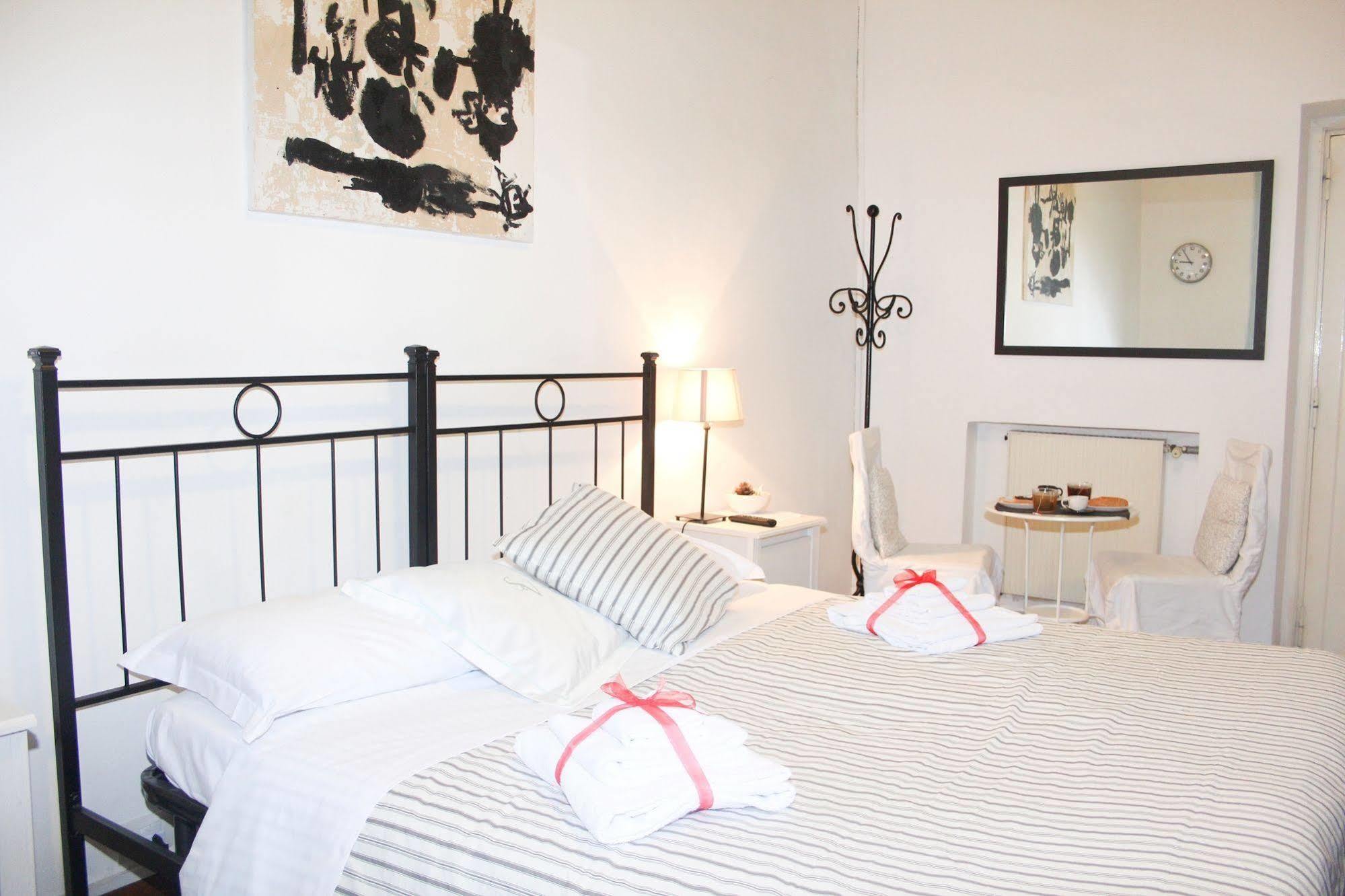 Salotto Vaticano B&B Roma Esterno foto